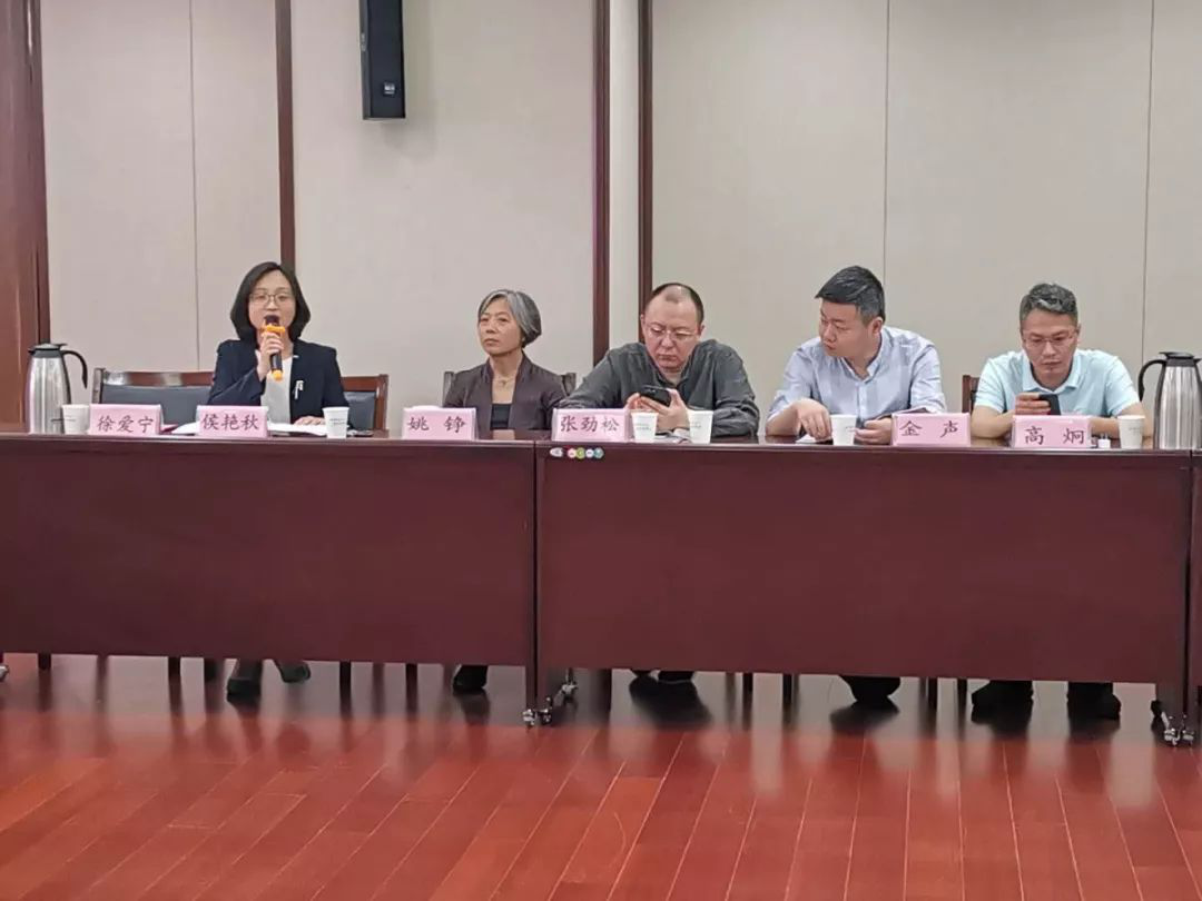 141732568.png 141732568.png